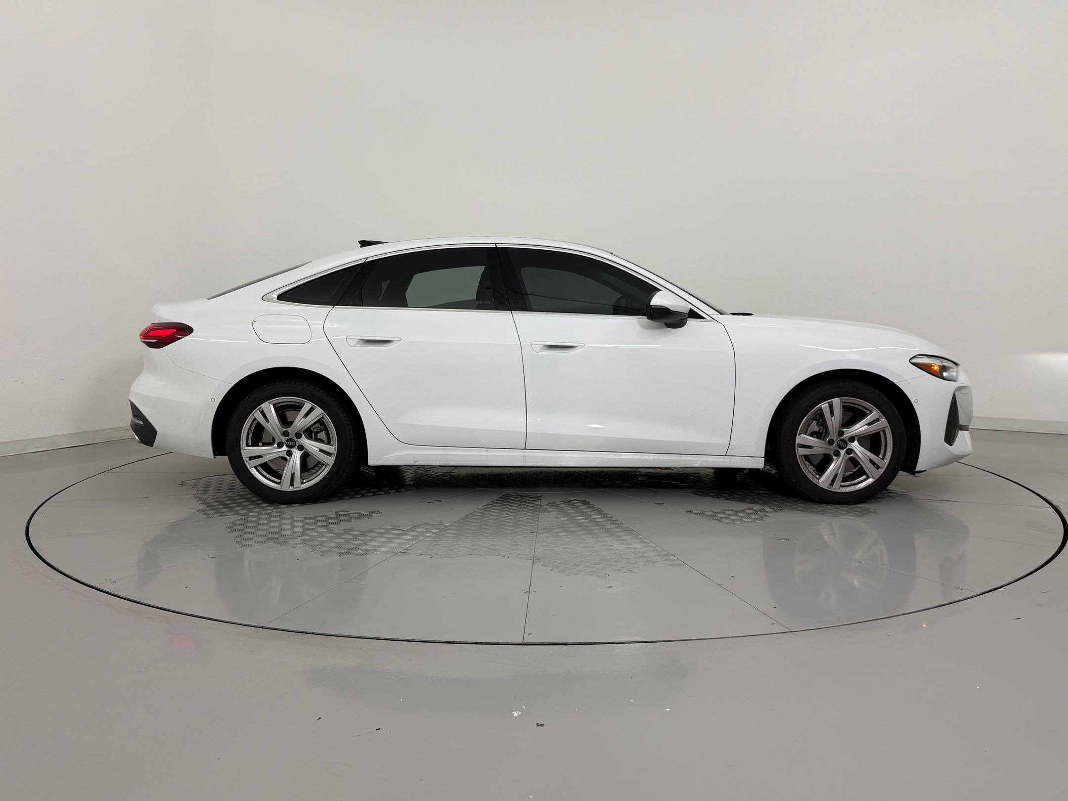 Certified 2025 Audi A5 Premium image 8