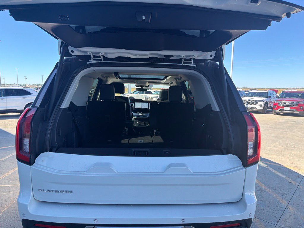 Used 2025 Ford Expedition Platinum AWD/4WD image 31