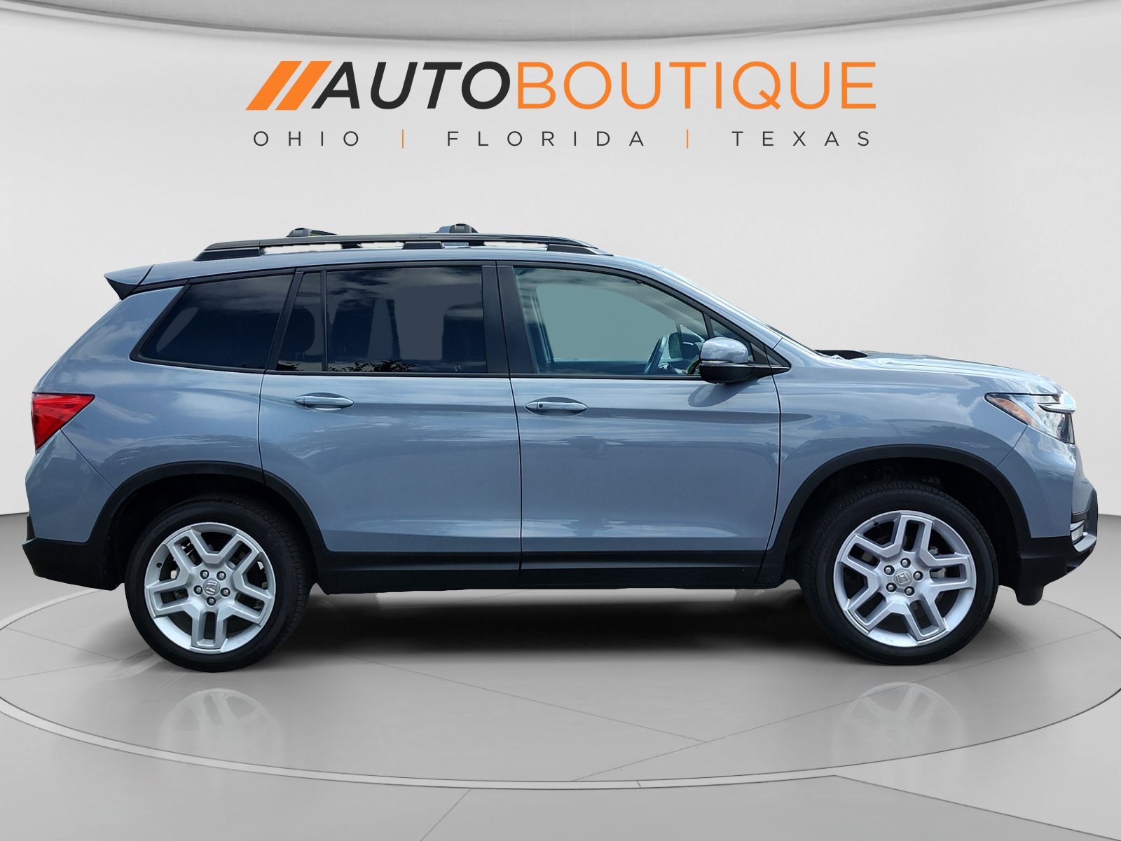 Used 2025 Honda Passport EX-L image 6