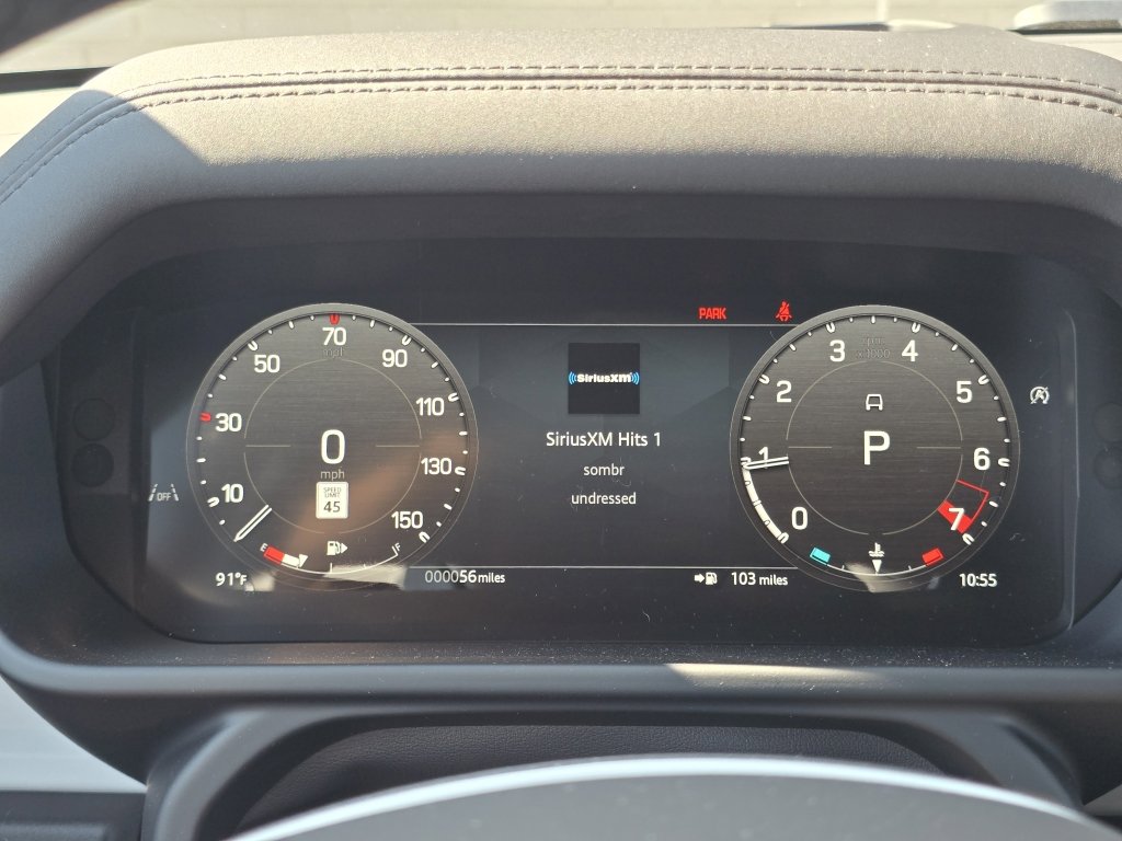 Used 2025 Land Rover Defender 110 X-Dynamic SE image 33