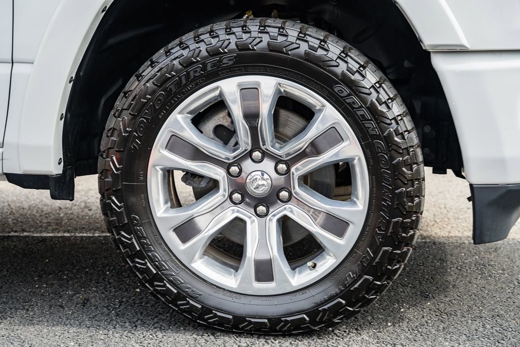 Certified 2023 RAM 1500 Limited w/ Body Color Bumper Group image 28