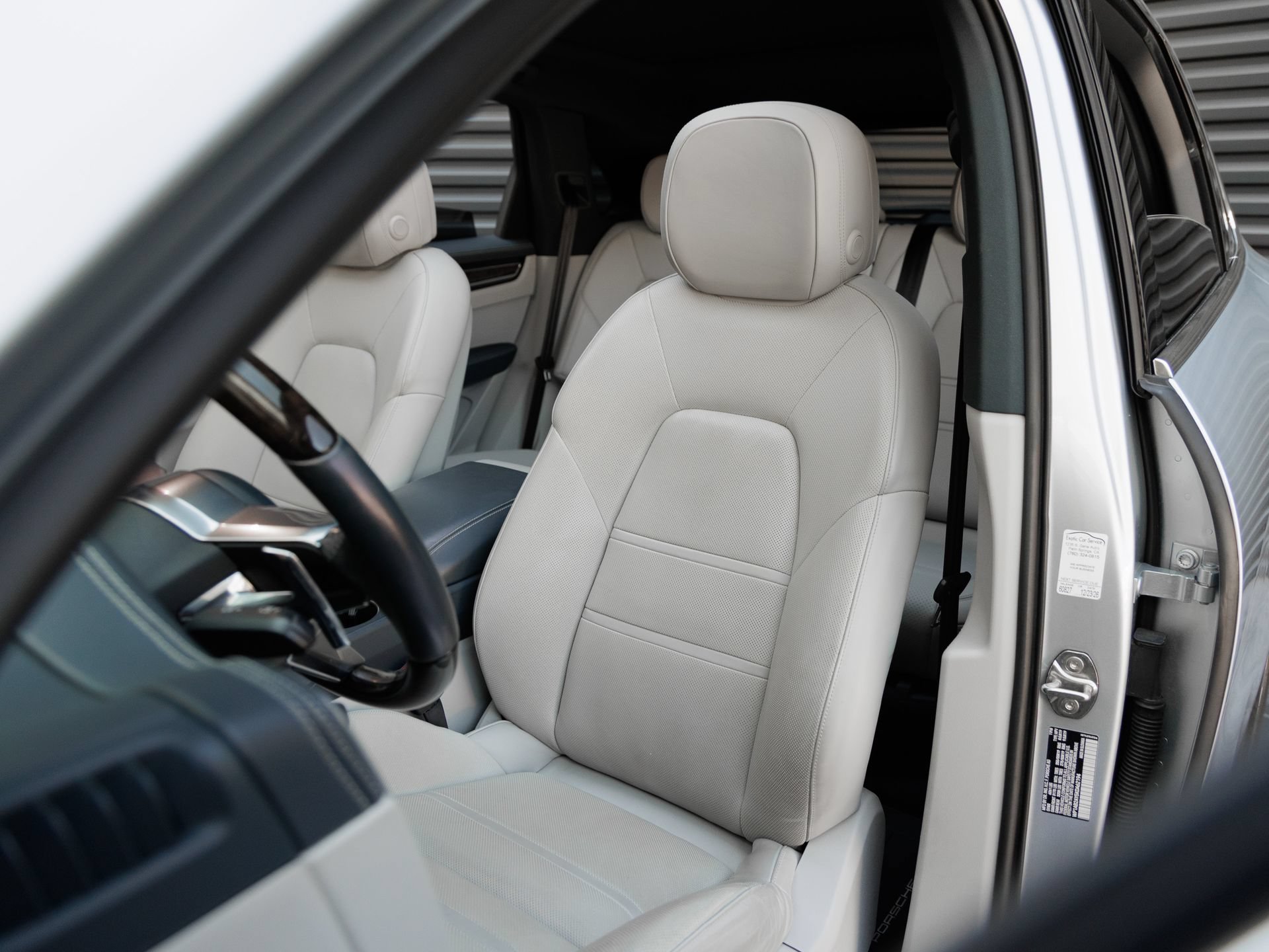 Certified 2019 Porsche Cayenne S AWD/4WD image 5