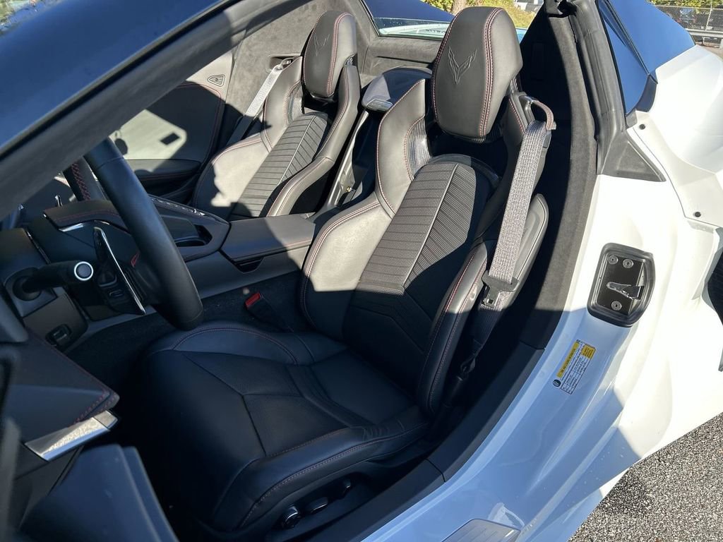 Used 2024 Chevrolet Corvette Stingray Premium Conv w/ Stealth Interior Trim Package image 56