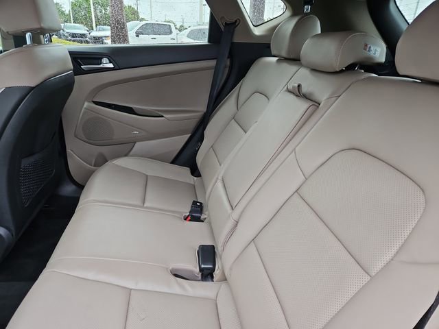 Used 2020 Hyundai Tucson Limited FWD image 12