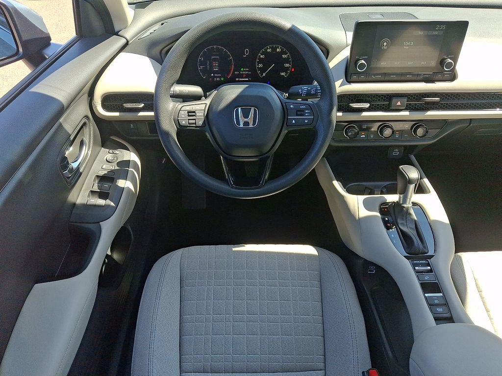Used 2023 Honda HR-V LX image 11