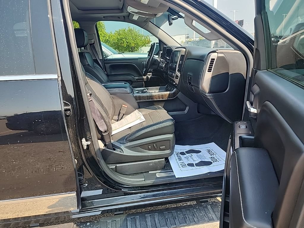 Used 2015 GMC Sierra 1500 Denali AWD/4WD image 24