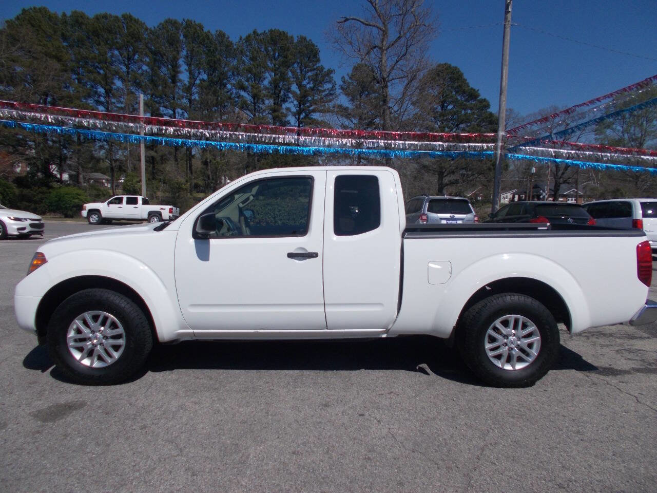 Used 2016 Nissan Frontier SV AWD/4WD image 20
