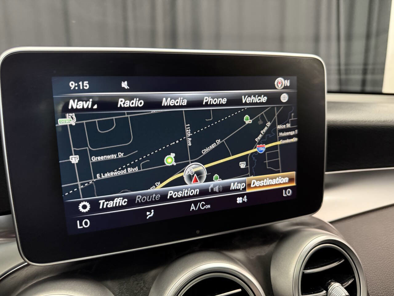 Used 2017 Mercedes-Benz GLC 300 4MATIC image 16