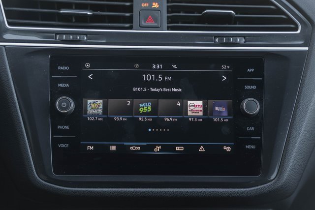 Used 2024 Volkswagen Tiguan S image 19