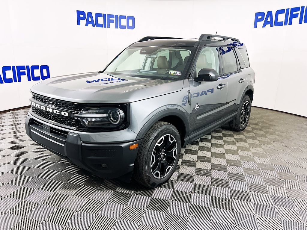 Used 2025 Ford Bronco Sport Outer Banks image 5