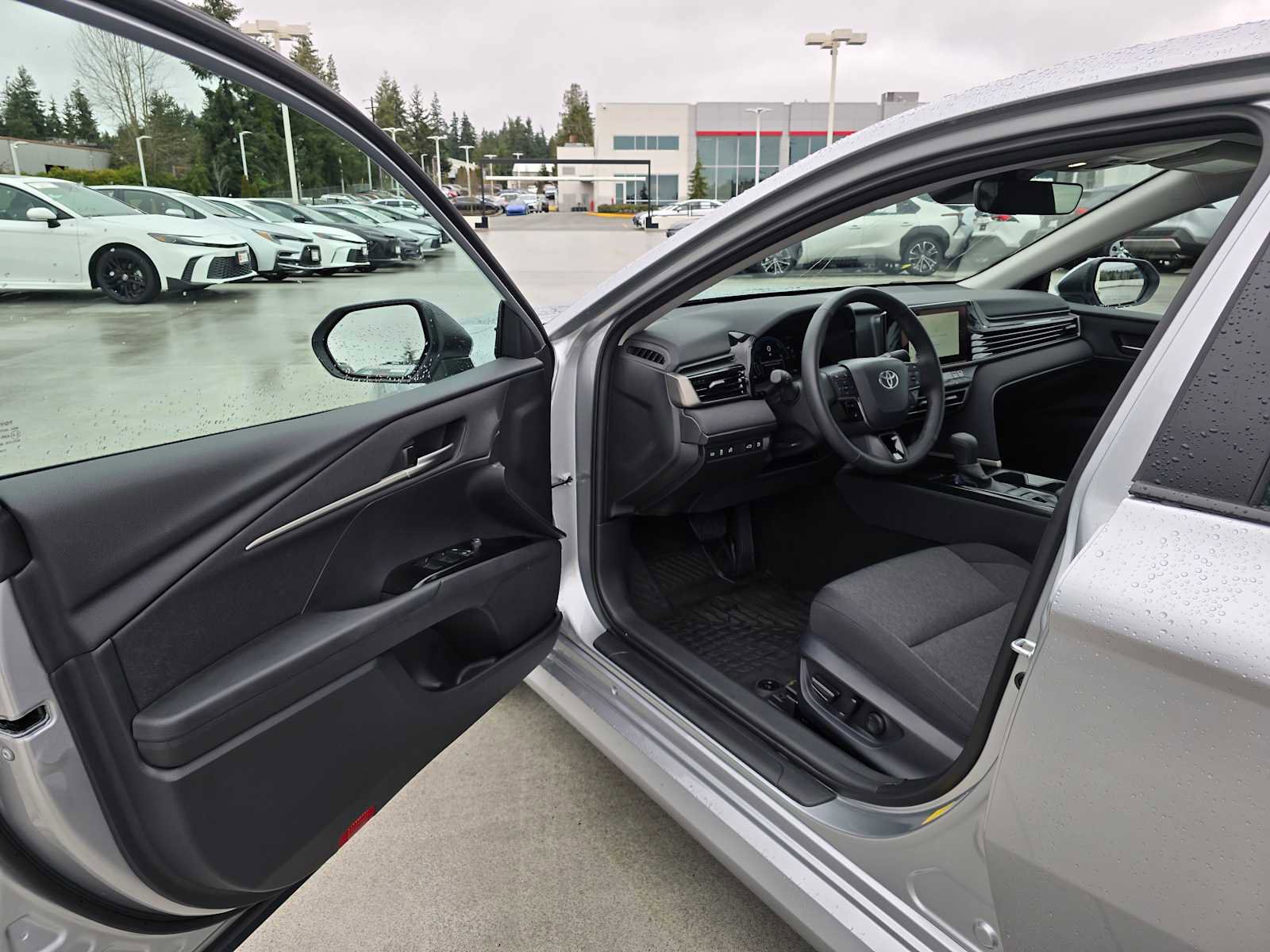 Used 2026 Toyota Camry LE w/ Convenience Package image 19