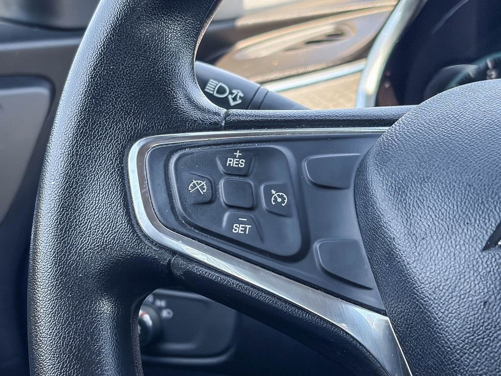 Used 2018 Chevrolet Malibu LT image 21