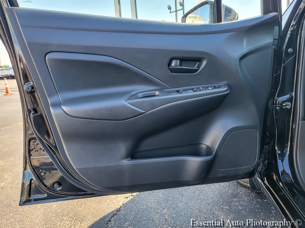 Used 2025 Nissan Versa S w/ Trunk Package FWD image 16