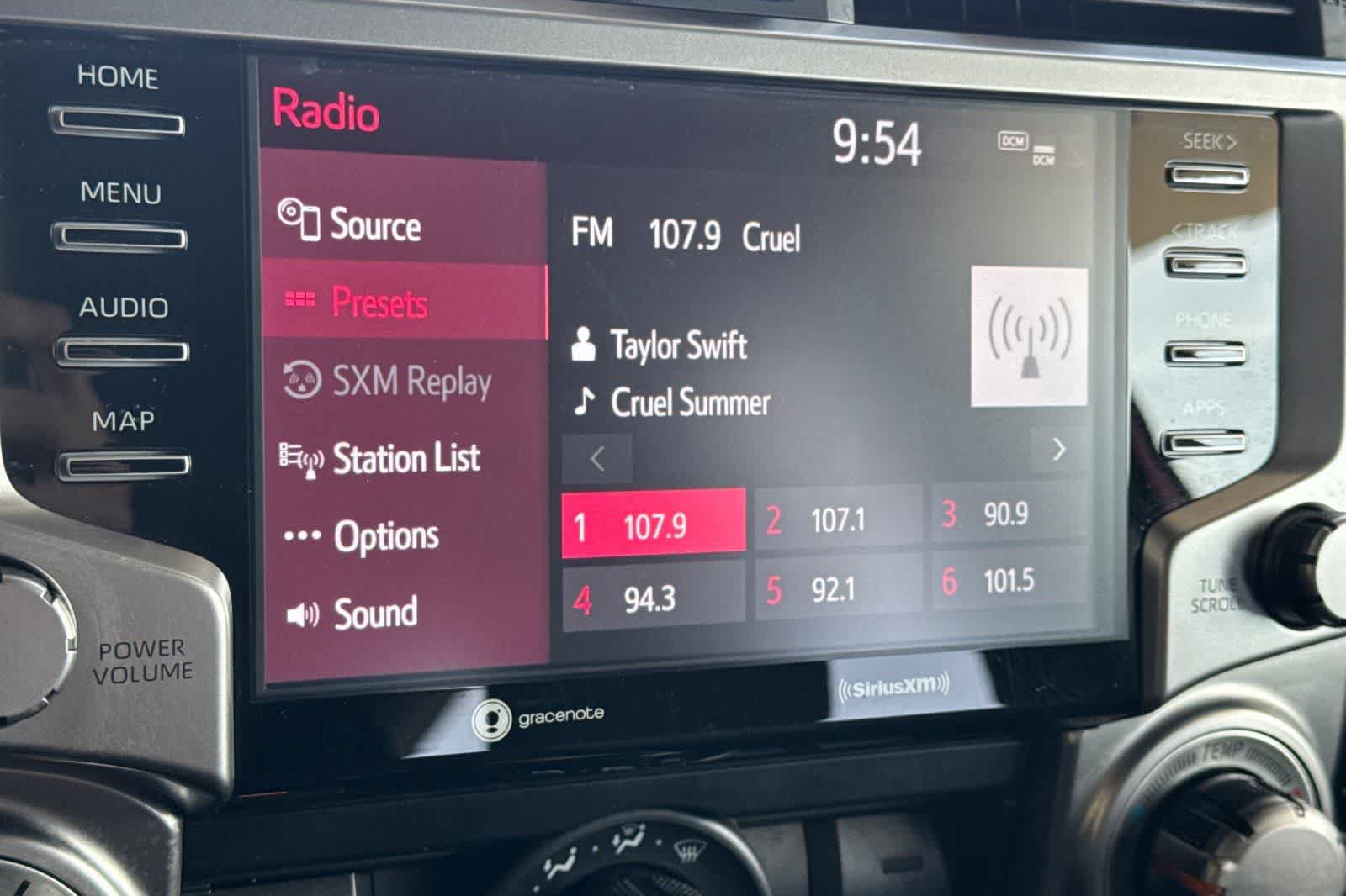 Used 2022 Toyota 4Runner SR5 RWD image 20