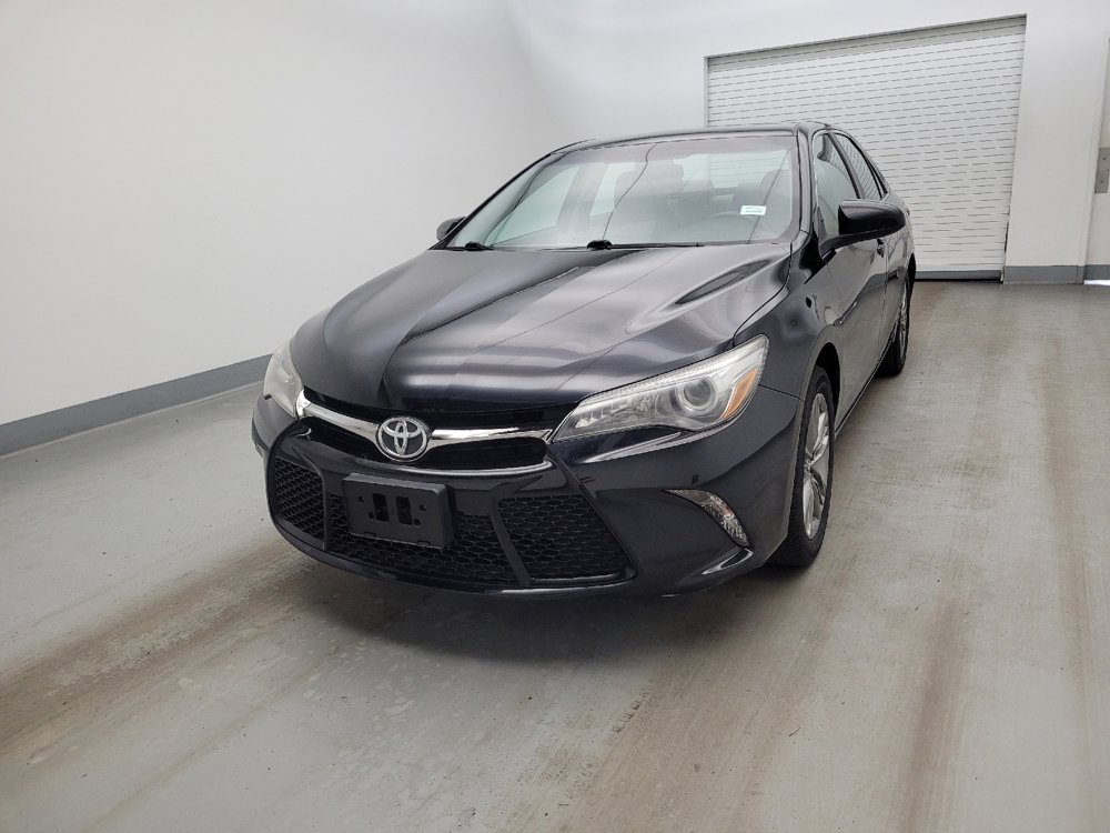 Used 2017 Toyota Camry SE image 15