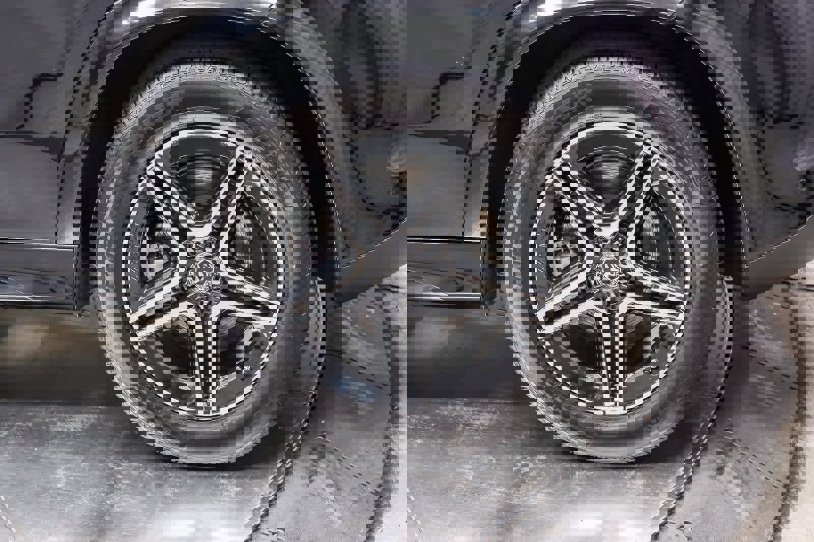 Used 2026 Mercedes-Benz GLE 450 GLE 450 image 9