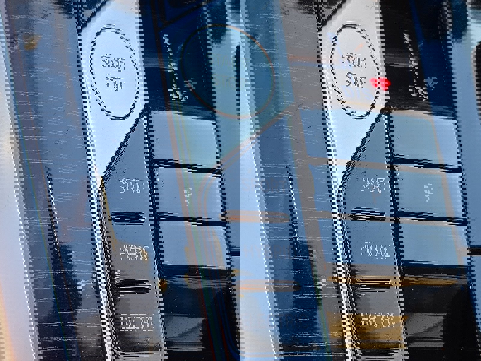 Used 2026 BMW X5 xDrive50e w/ M Sport Package image 25