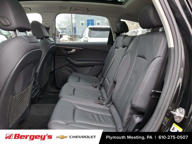 Used 2023 Audi Q7 3.0T Premium w/ Convenience Package image 12