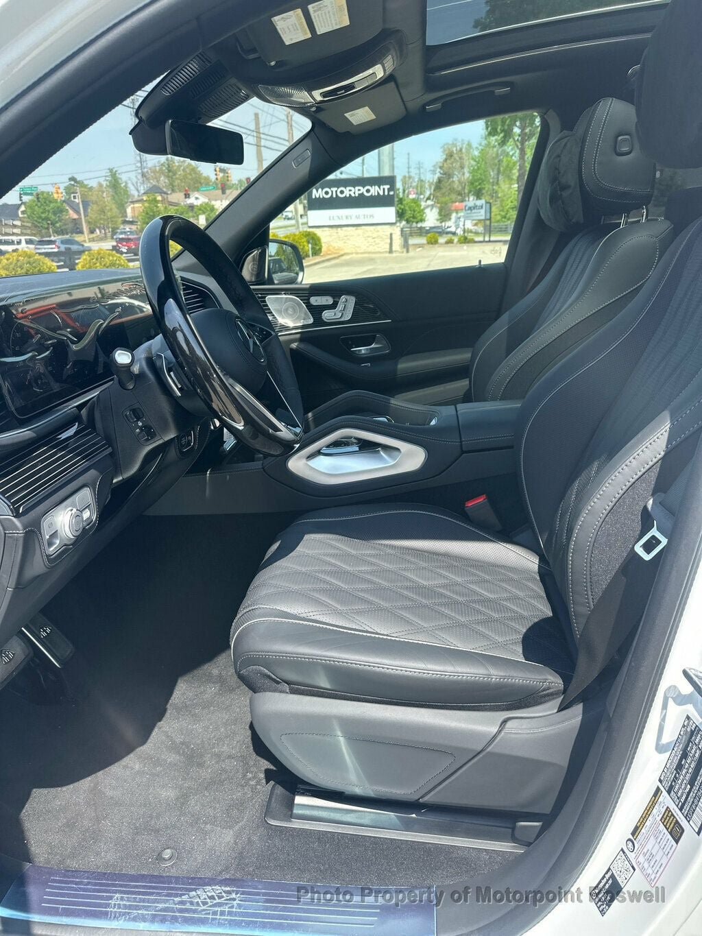 Used 2026 Mercedes-Benz Maybach GLS 600 4MATIC image 41