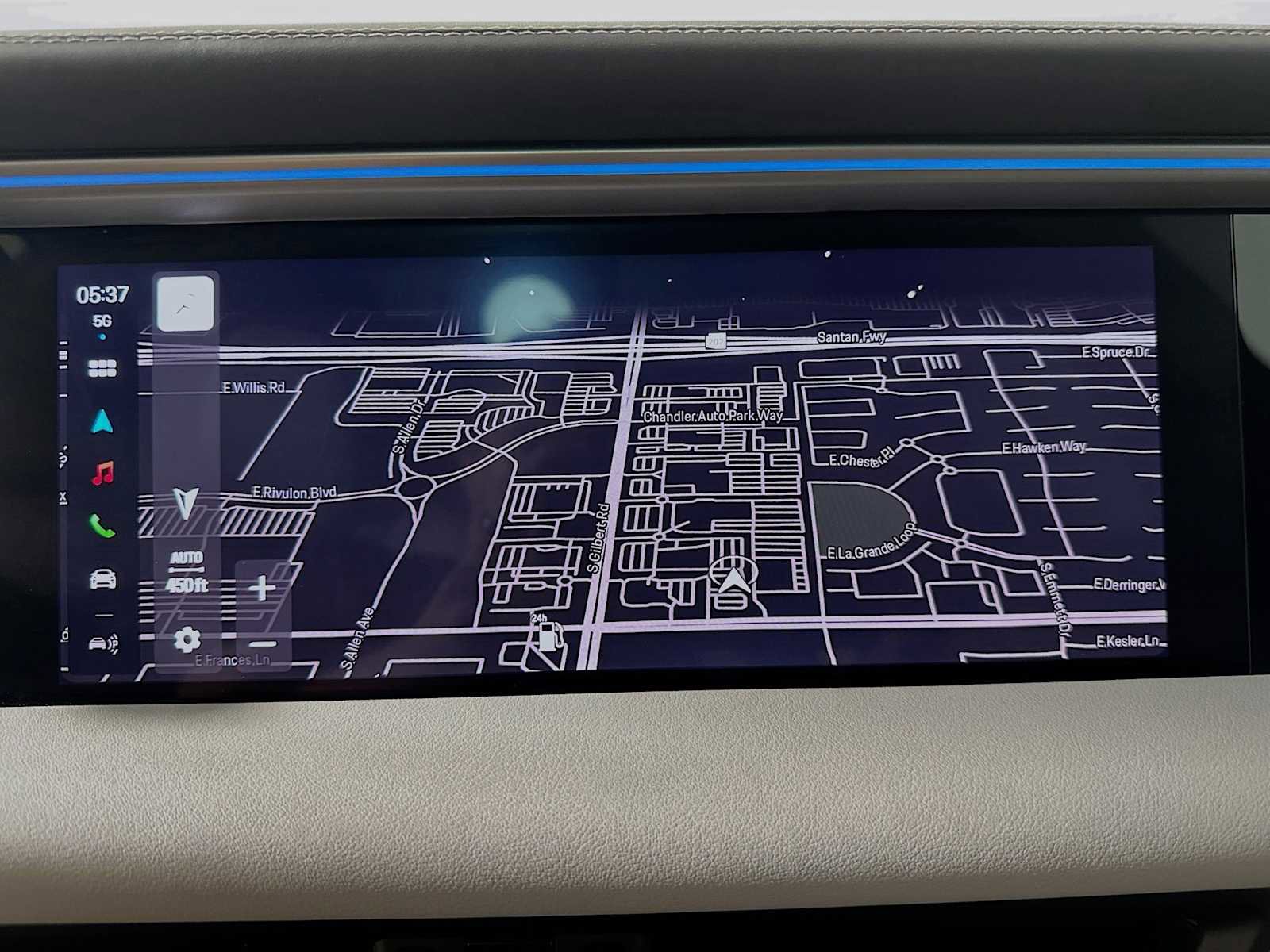 Used 2025 Porsche Macan Electric image 19