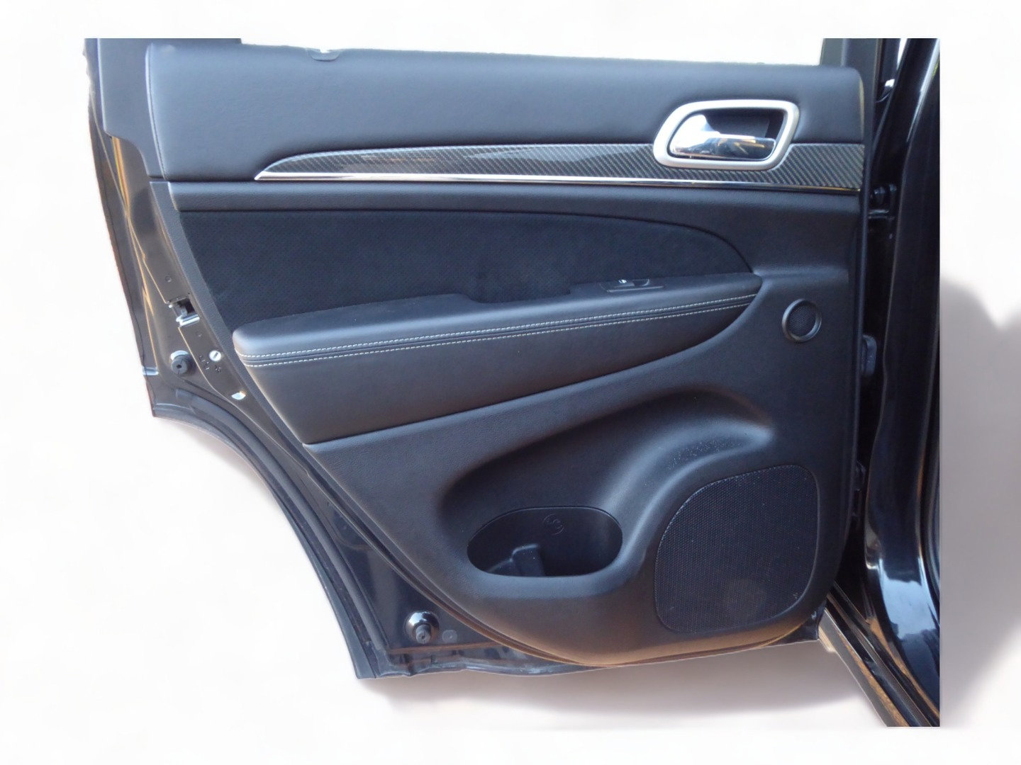 Used 2012 Jeep Grand Cherokee SRT8 w/ Luxury Group II image 22