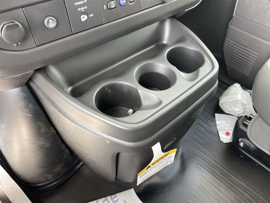 New 2025 Chevrolet Express 2500 w/ Driver Convenience Package image 15