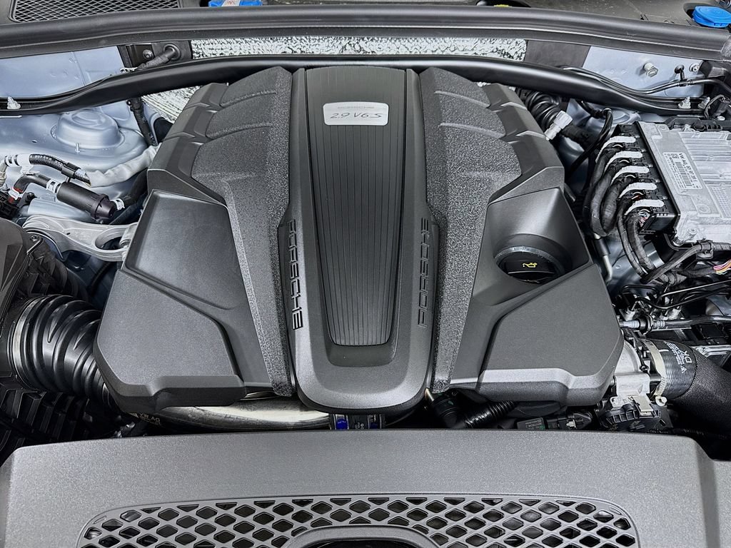 New 2026 Porsche Macan S AWD/4WD image 33