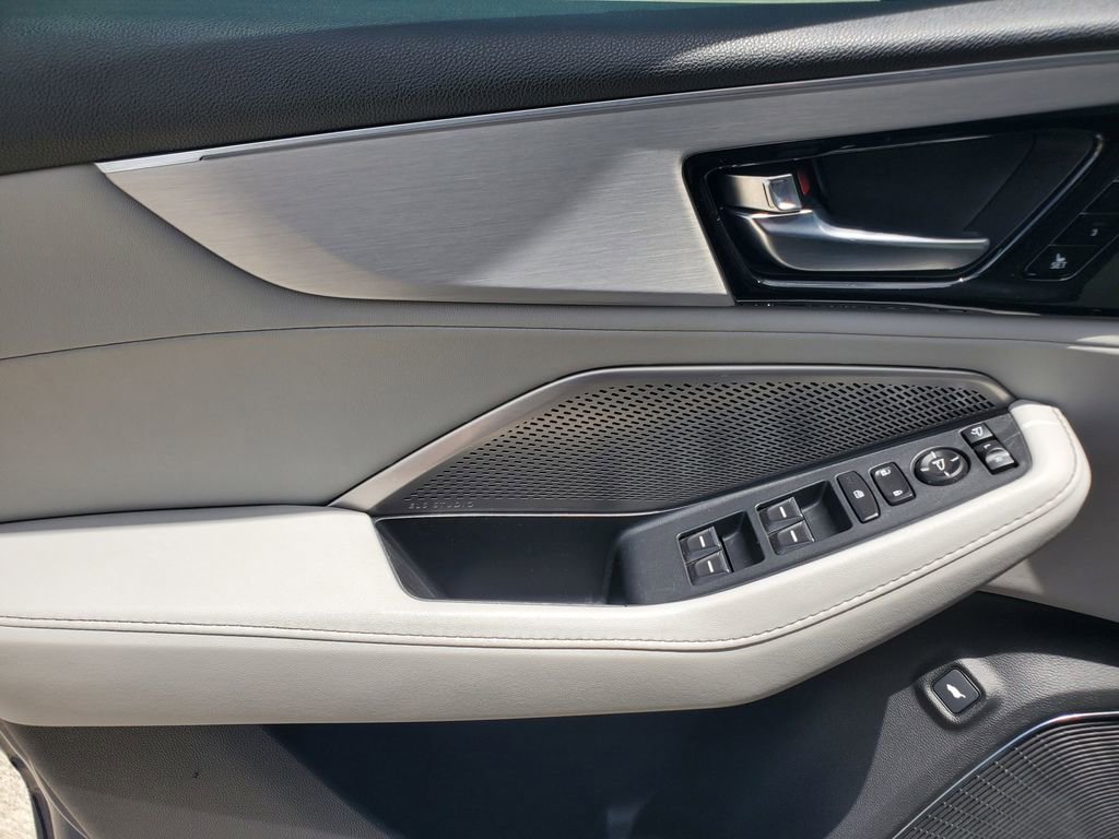 Used 2023 Acura MDX FWD w/ Technology Package image 21