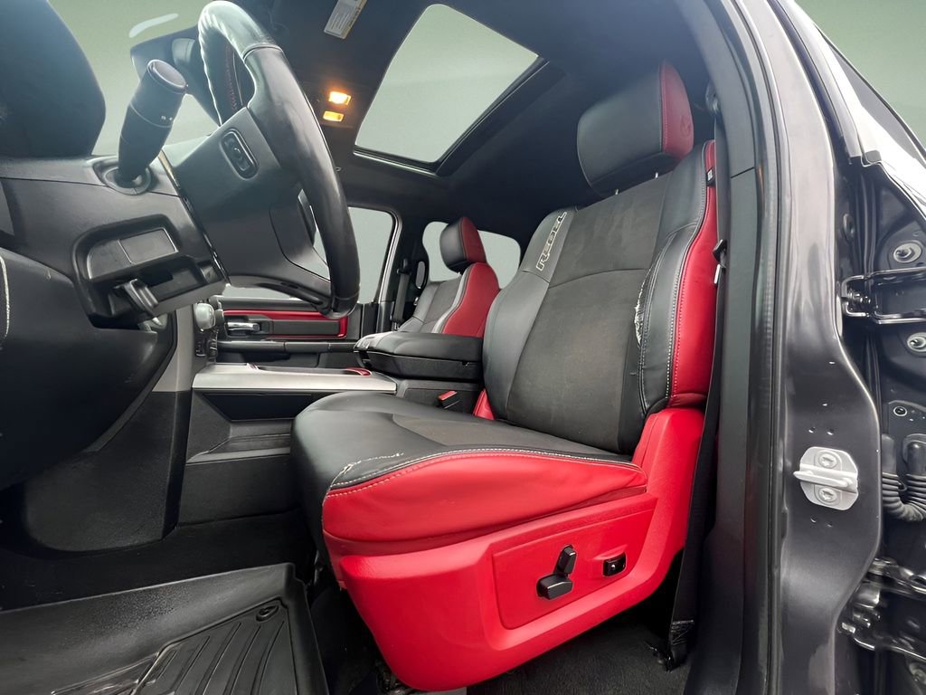 Used 2017 RAM 1500 Rebel w/ Luxury Group image 9