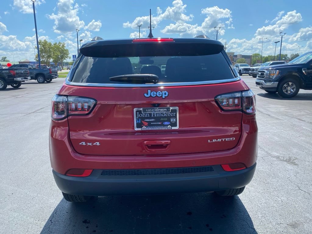 Used 2025 Jeep Compass Limited AWD/4WD image 4