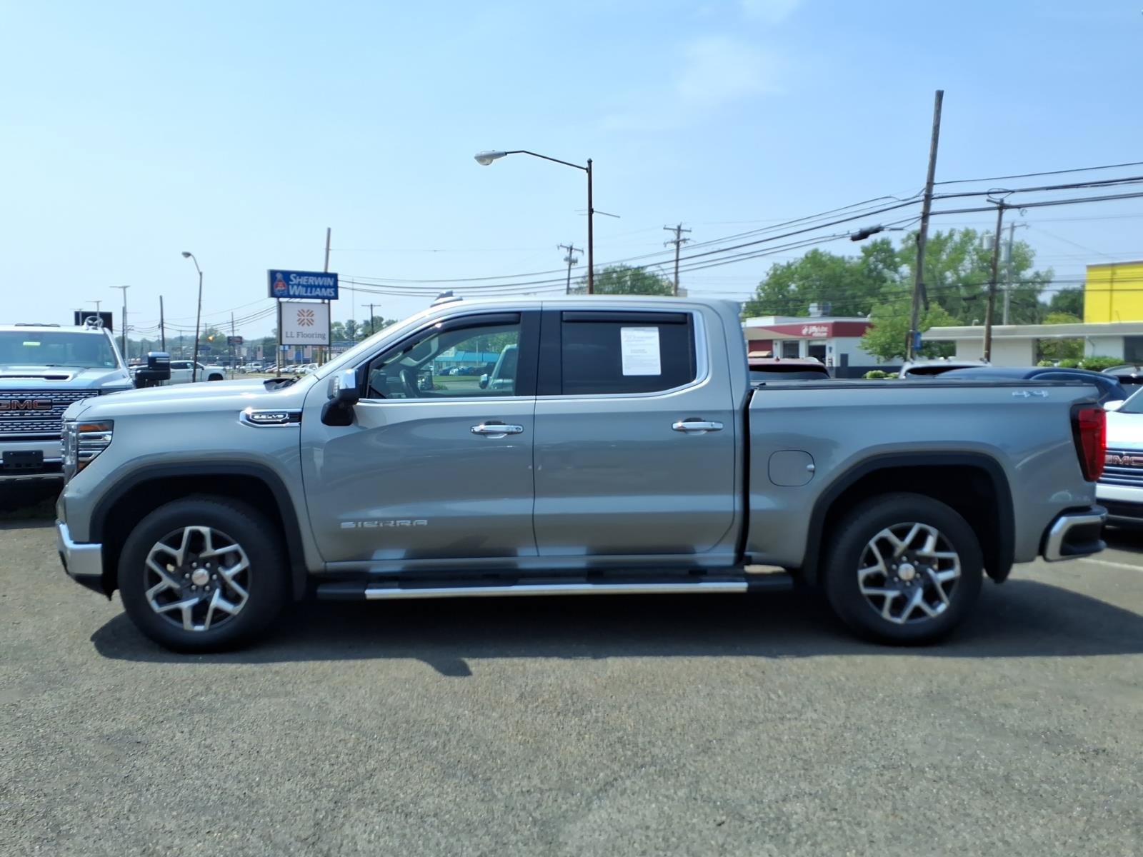 Certified 2023 GMC Sierra 1500 SLT w/ SLT Premium Package AWD/4WD image 7