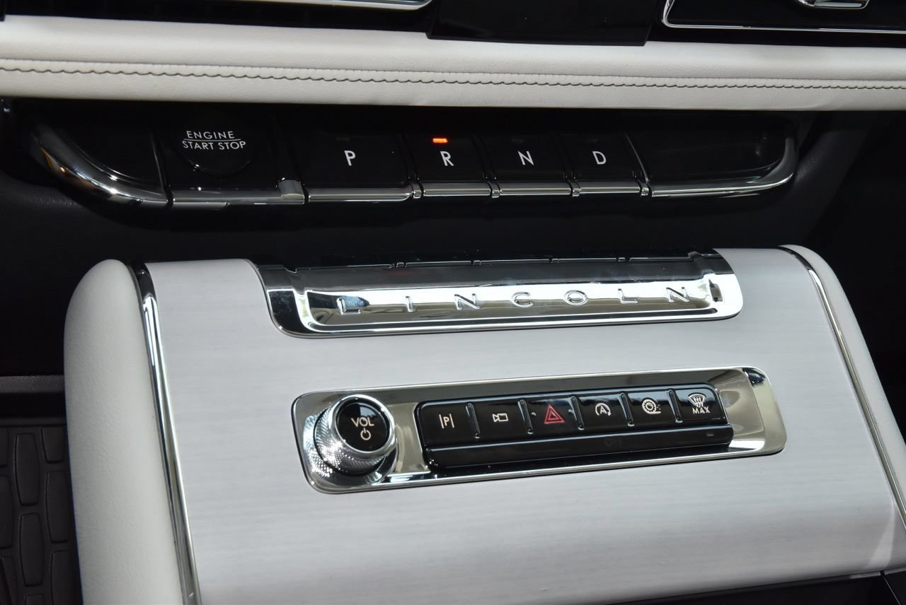 New 2026 Lincoln Aviator Reserve AWD/4WD image 31