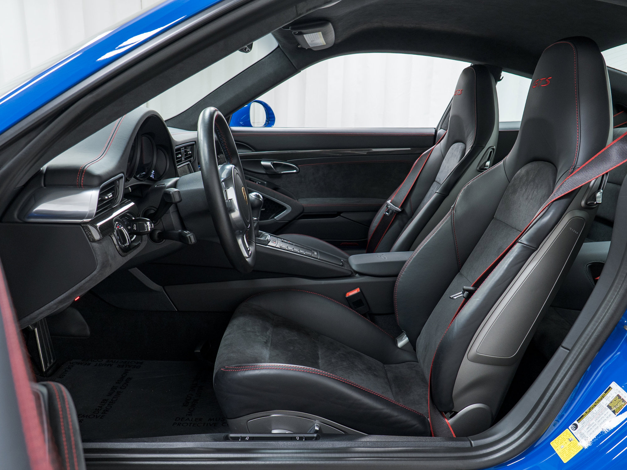 Certified 2016 Porsche 911 Carrera GTS image 18