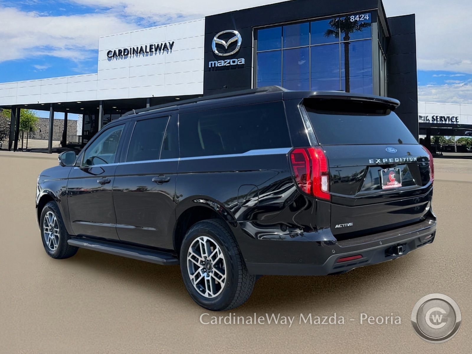 Used 2025 Ford Expedition Max Active AWD/4WD image 4