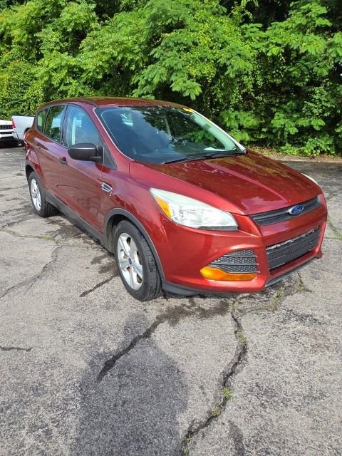 Used 2015 Ford Escape S FWD image 3
