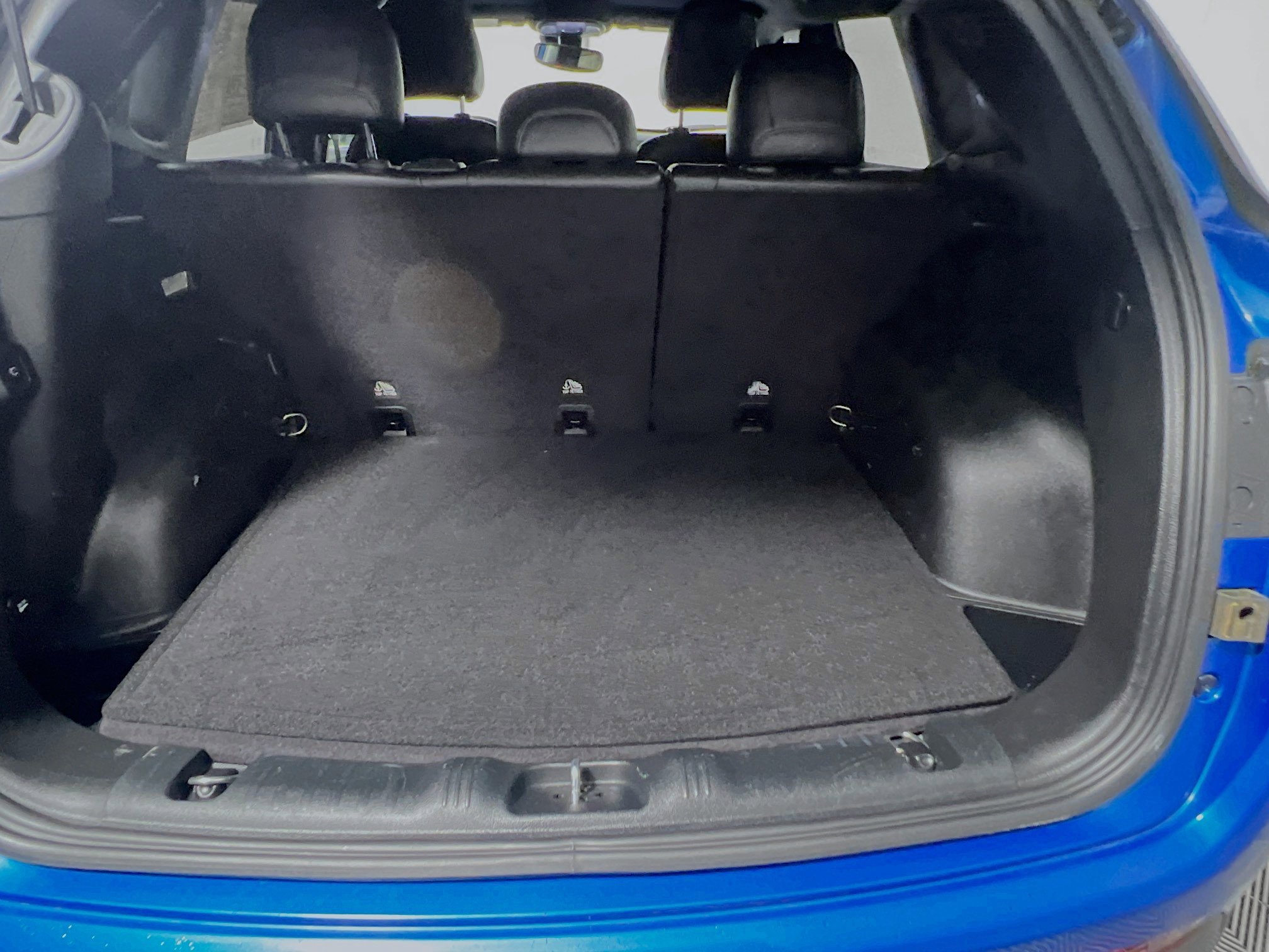 Used 2023 Jeep Compass Limited w/ Elite Group image 34