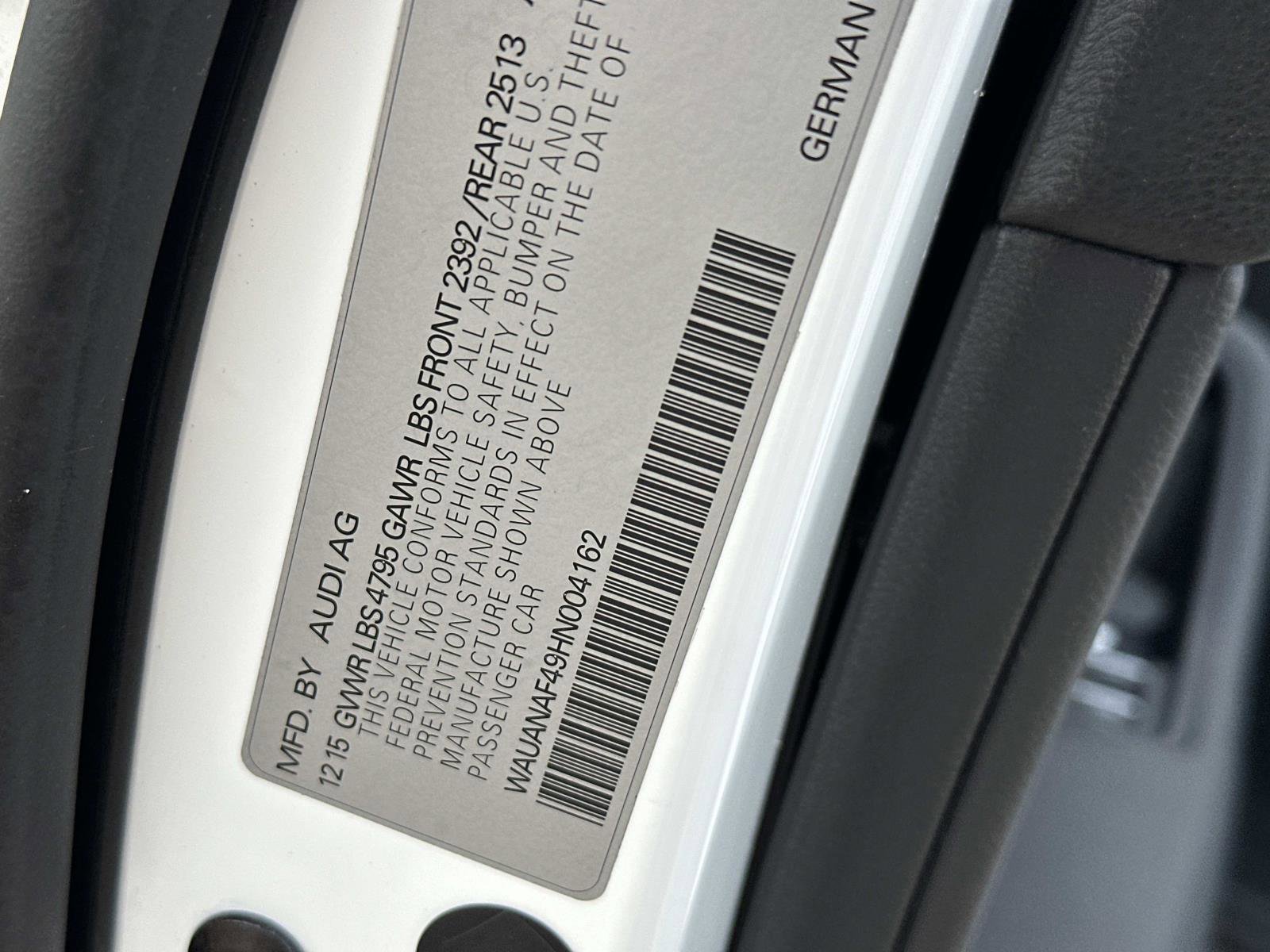 Used 2017 Audi A4 2.0T Premium image 17