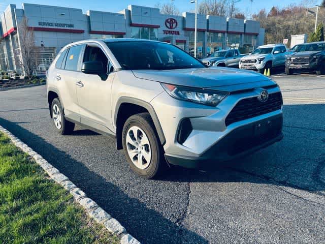 Certified 2022 Toyota RAV4 LE video 2