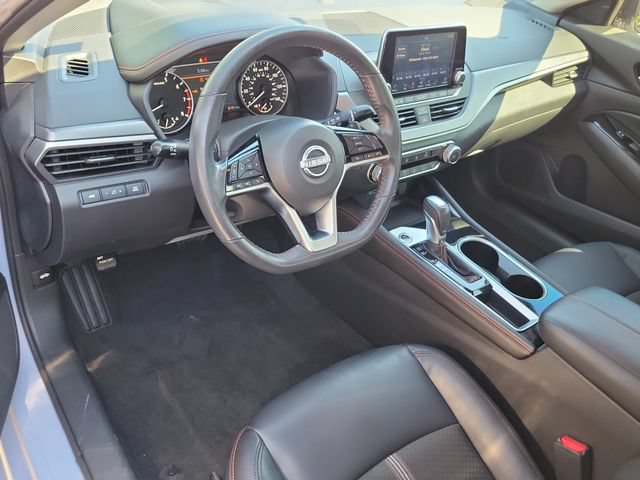 Used 2024 Nissan Altima 2.5 SR FWD image 17