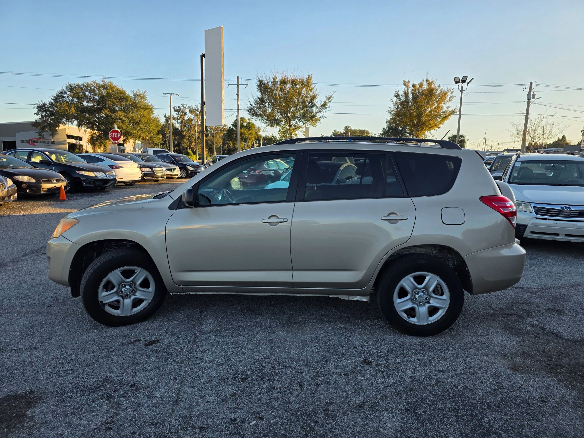 Used 2011 Toyota RAV4 2WD image 4