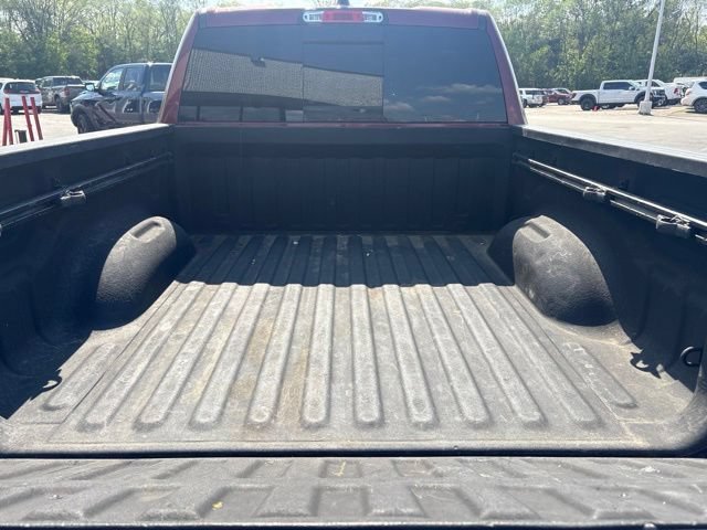 Used 2019 RAM 1500 Laramie AWD/4WD image 9