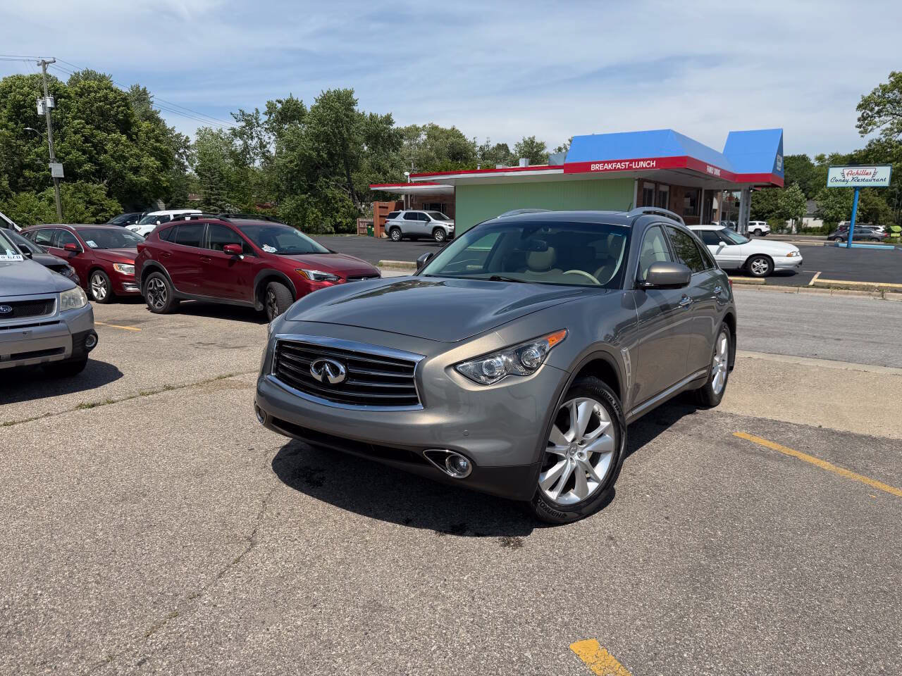 Used 2013 INFINITI FX37 AWD w/ Premium Pkg image 3