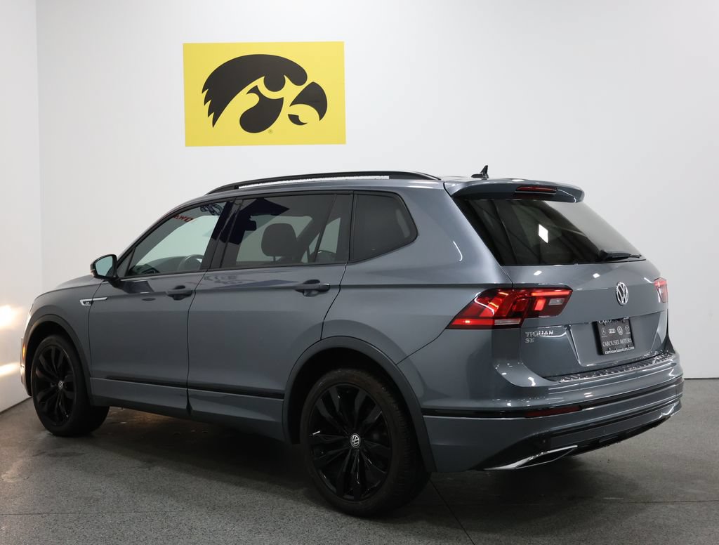 Used 2021 Volkswagen Tiguan SE R-Line FWD image 9