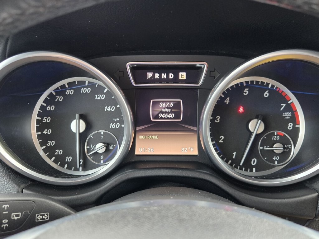 Used 2015 Mercedes-Benz G 550 image 26