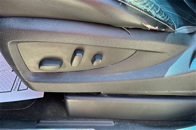 Used 2016 Chevrolet Tahoe LT image 14