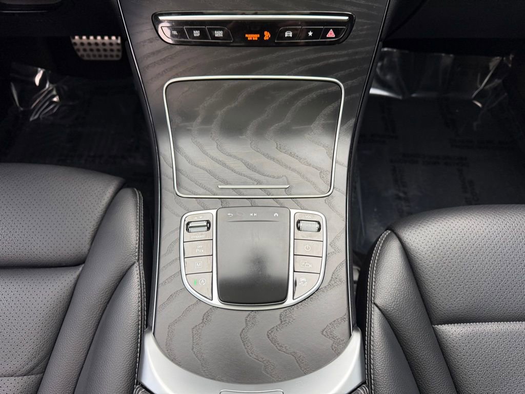 Used 2021 Mercedes-Benz GLC 300 w/ AMG Line image 22