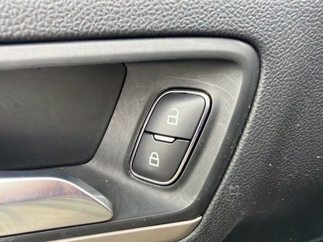 Used 2022 Ford Escape SEL AWD/4WD image 25