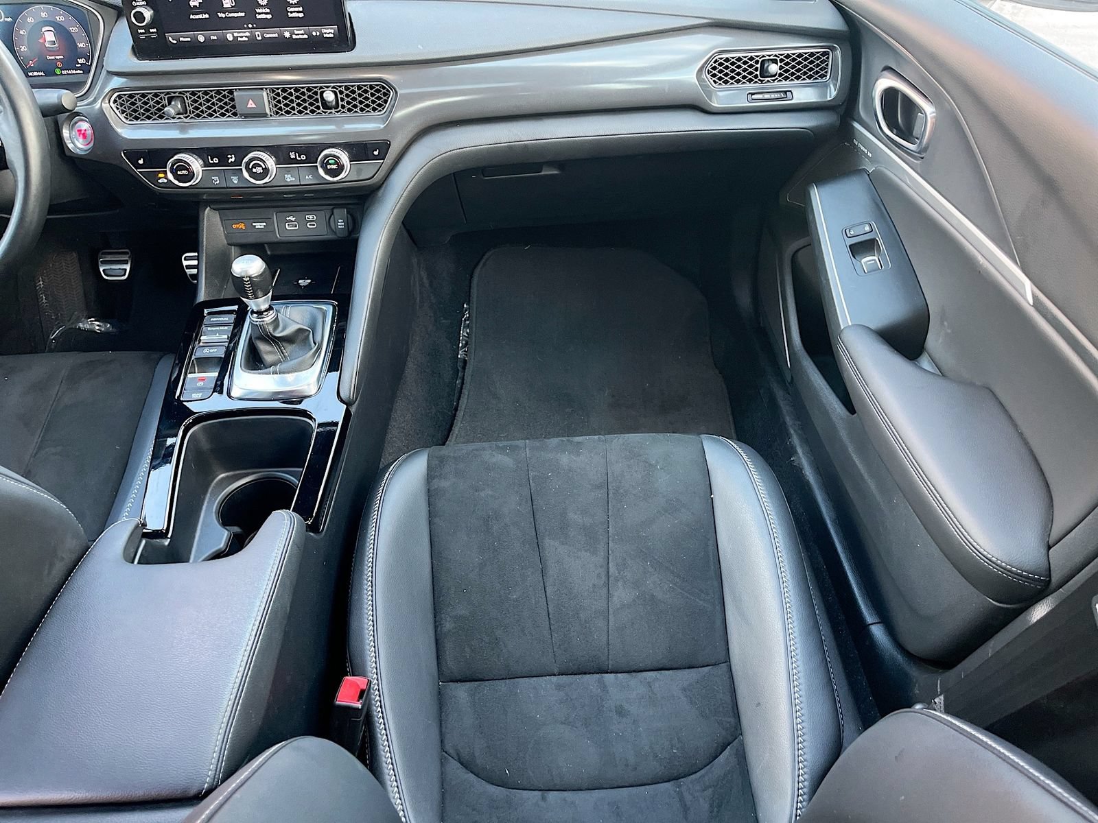 Used 2025 Acura Integra A-Spec w/ Technology Package FWD image 24