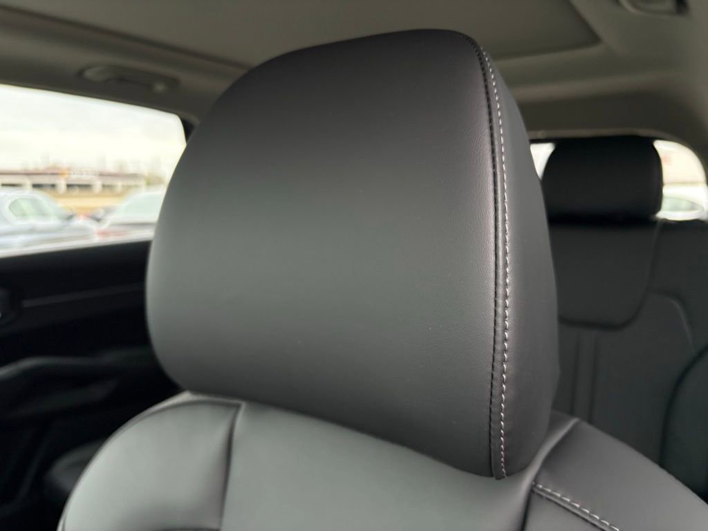 New 2026 Kia Sorento S w/ S Panoramic Sunroof Package FWD image 24