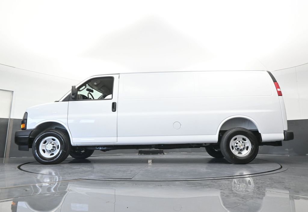 New 2026 Chevrolet Express 2500 Extended w/ Driver Convenience Package RWD image 48